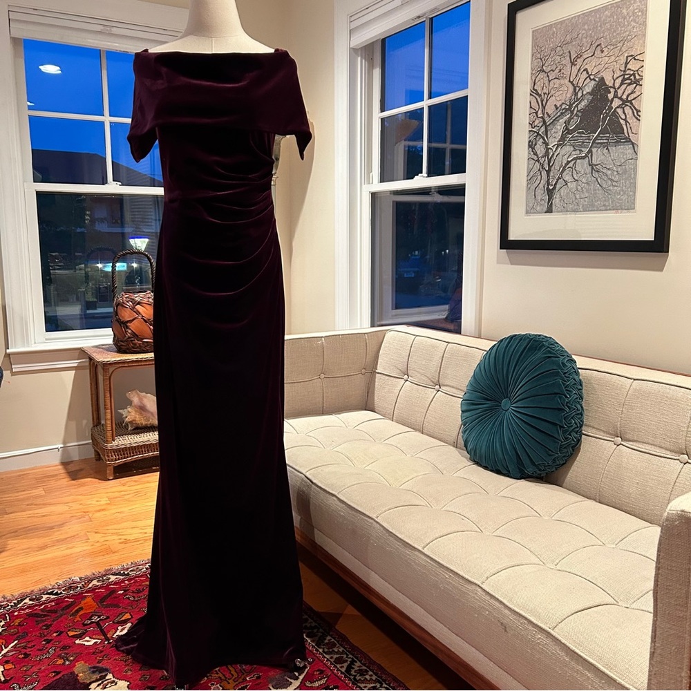 Vince Camuto Velvet Gown - Picture 2 of 5
